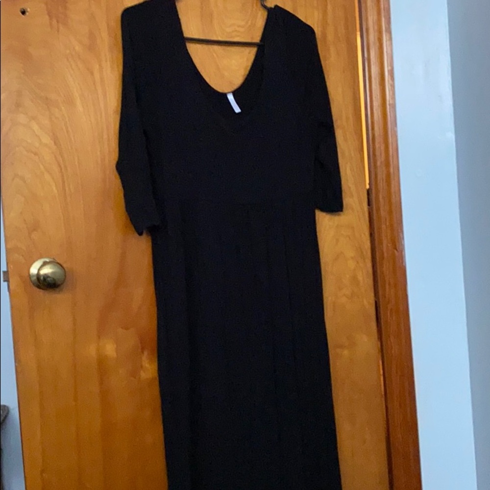 Black maxi dress